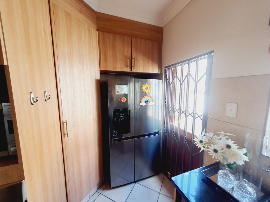 3 Bedroom Property for Sale in Olympus AH Gauteng