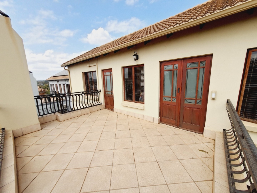 3 Bedroom Property for Sale in Olympus AH Gauteng