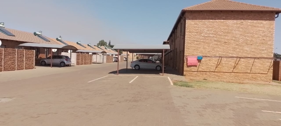 3 Bedroom Property for Sale in The Orchards Gauteng