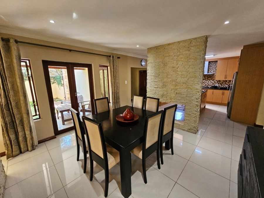 4 Bedroom Property for Sale in Olympus AH Gauteng