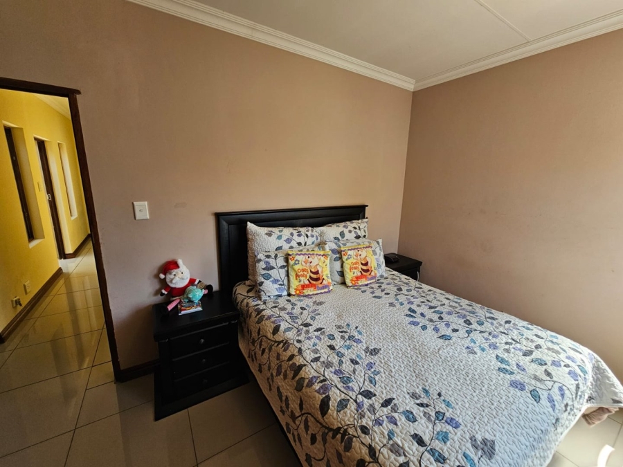 4 Bedroom Property for Sale in Olympus AH Gauteng