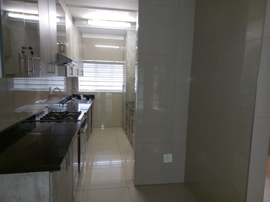 To Let 2 Bedroom Property for Rent in Crown Gardens Gauteng