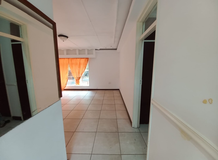 2 Bedroom Property for Sale in Paarlshoop Gauteng