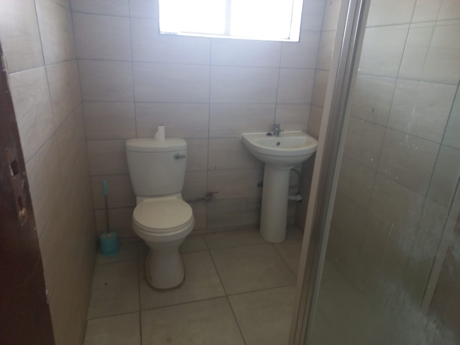 2 Bedroom Property for Sale in Paarlshoop Gauteng