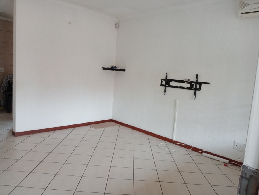 To Let 2 Bedroom Property for Rent in Highveld Gauteng