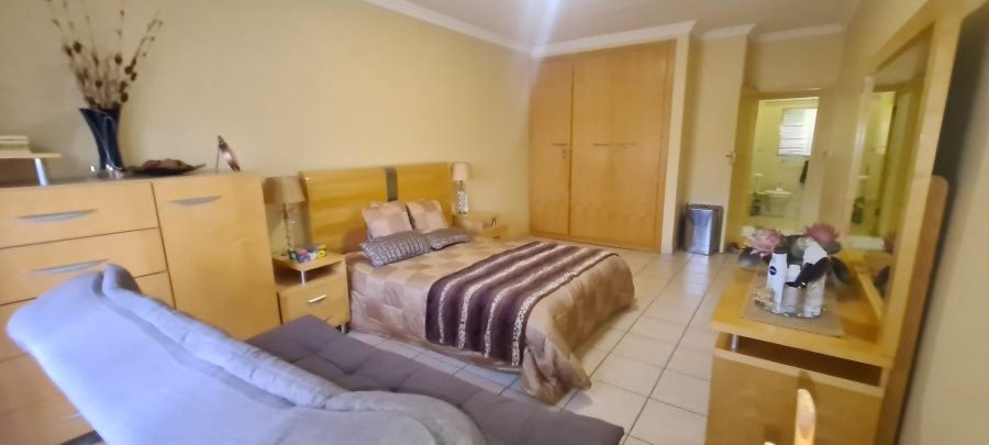 To Let 2 Bedroom Property for Rent in Erasmia Gauteng