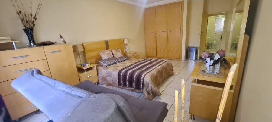 To Let 2 Bedroom Property for Rent in Erasmia Gauteng