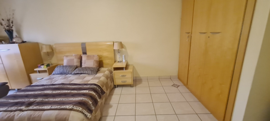 To Let 2 Bedroom Property for Rent in Erasmia Gauteng