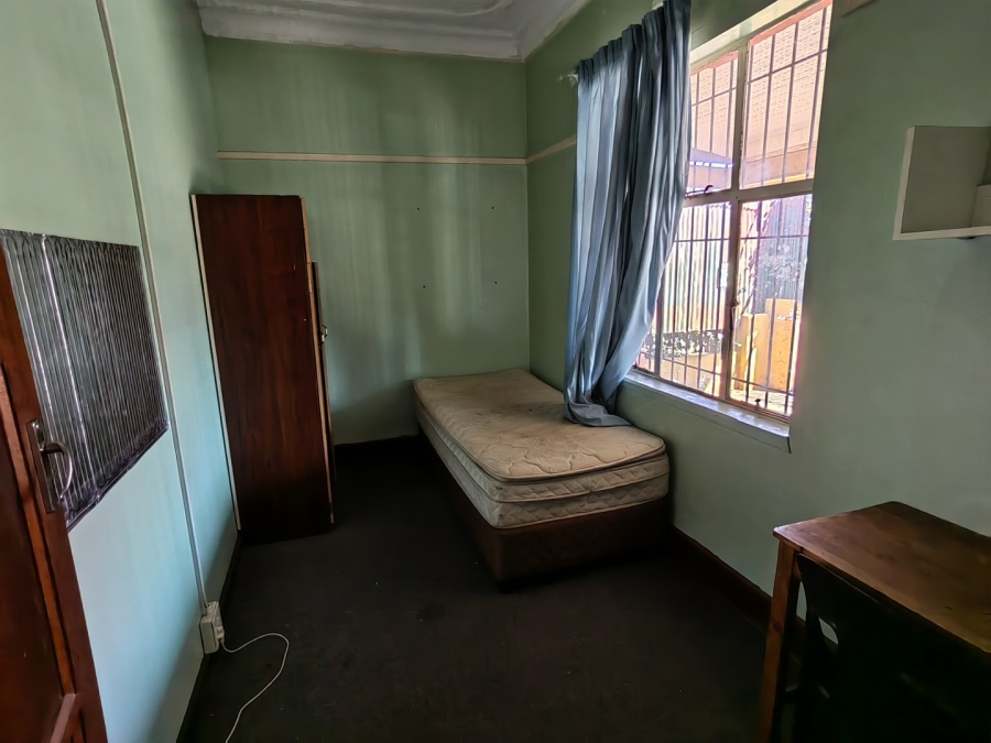 22 Bedroom Property for Sale in Brixton Gauteng