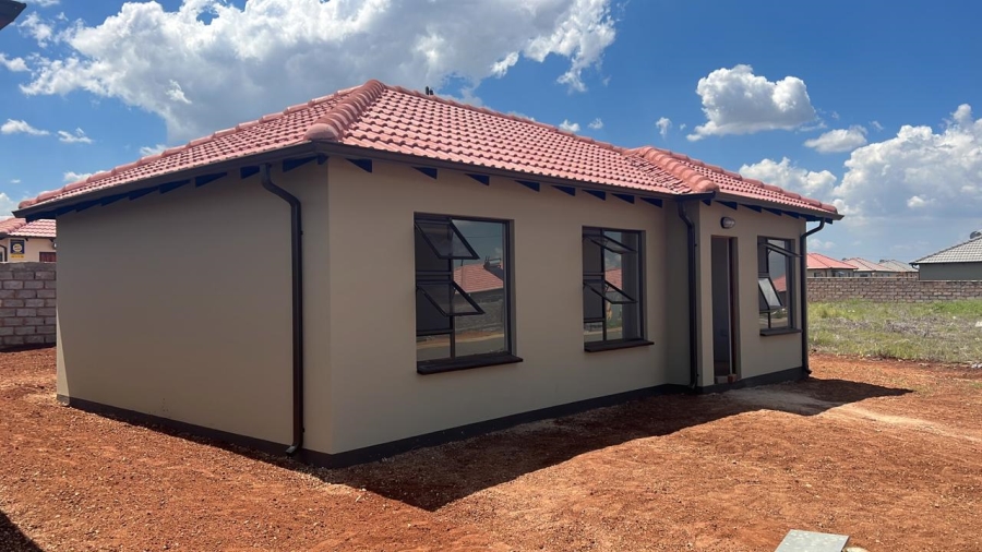 3 Bedroom Property for Sale in Crystal Park Gauteng