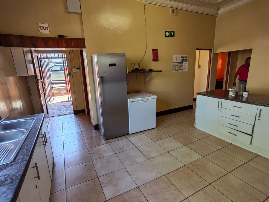 16 Bedroom Property for Sale in Brixton Gauteng