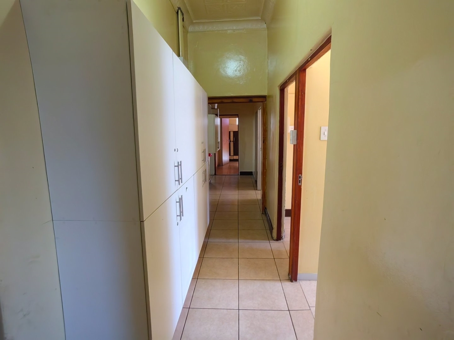 16 Bedroom Property for Sale in Brixton Gauteng