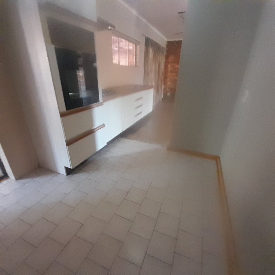 2 Bedroom Property for Sale in Clarina Gauteng