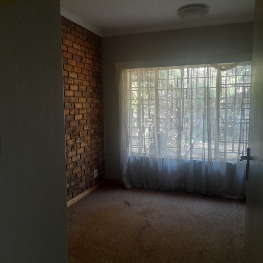 2 Bedroom Property for Sale in Clarina Gauteng