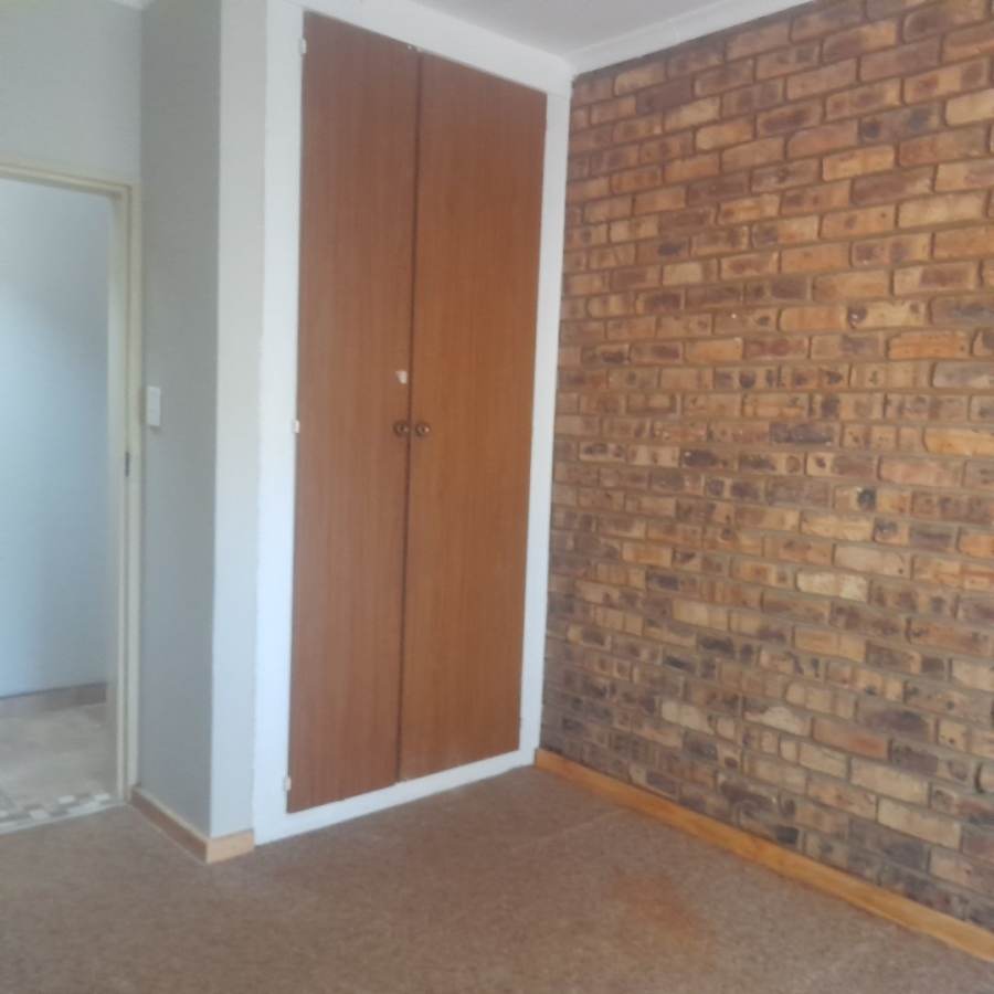 2 Bedroom Property for Sale in Clarina Gauteng