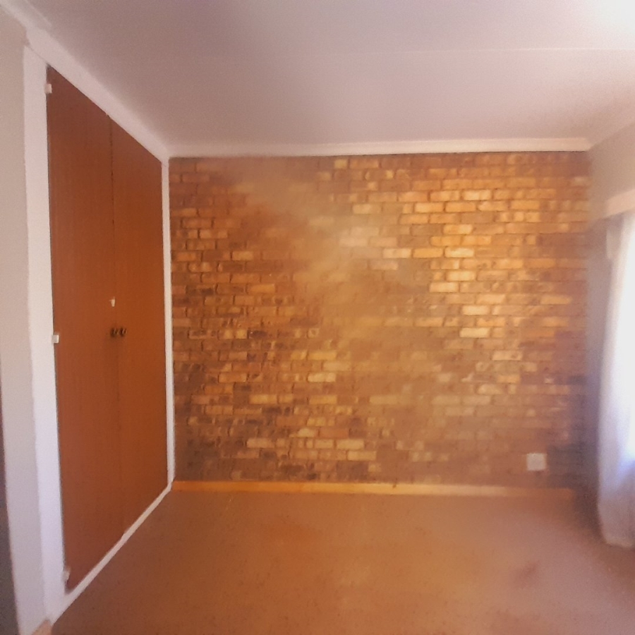 2 Bedroom Property for Sale in Clarina Gauteng