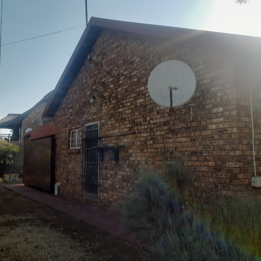 2 Bedroom Property for Sale in Clarina Gauteng