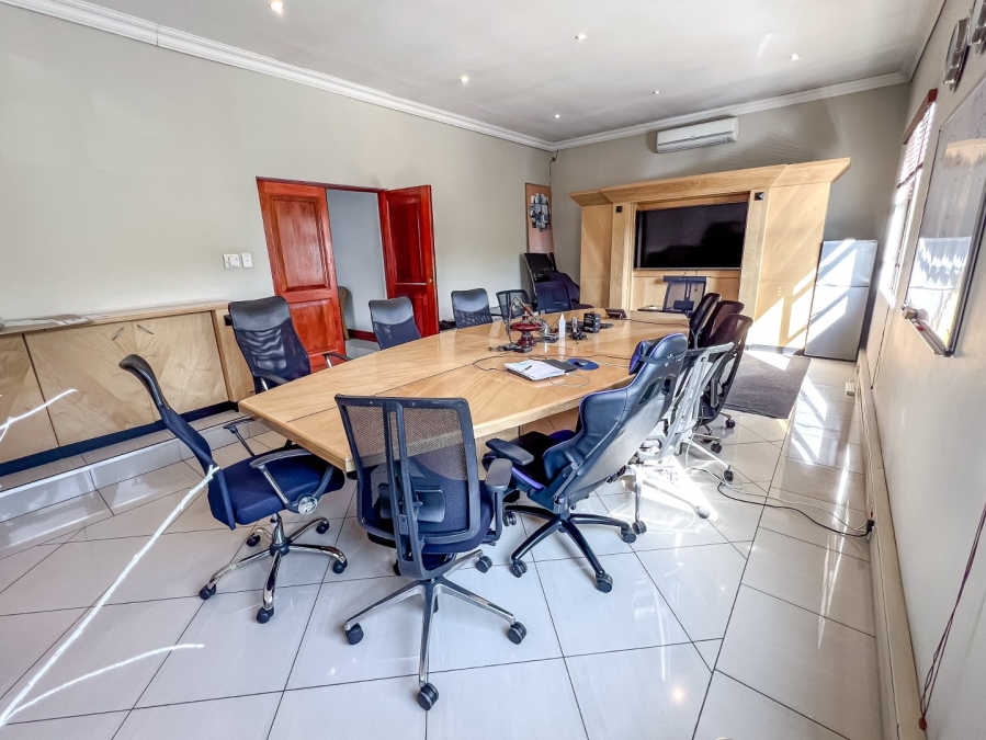 To Let commercial Property for Rent in Eastcliff Gauteng