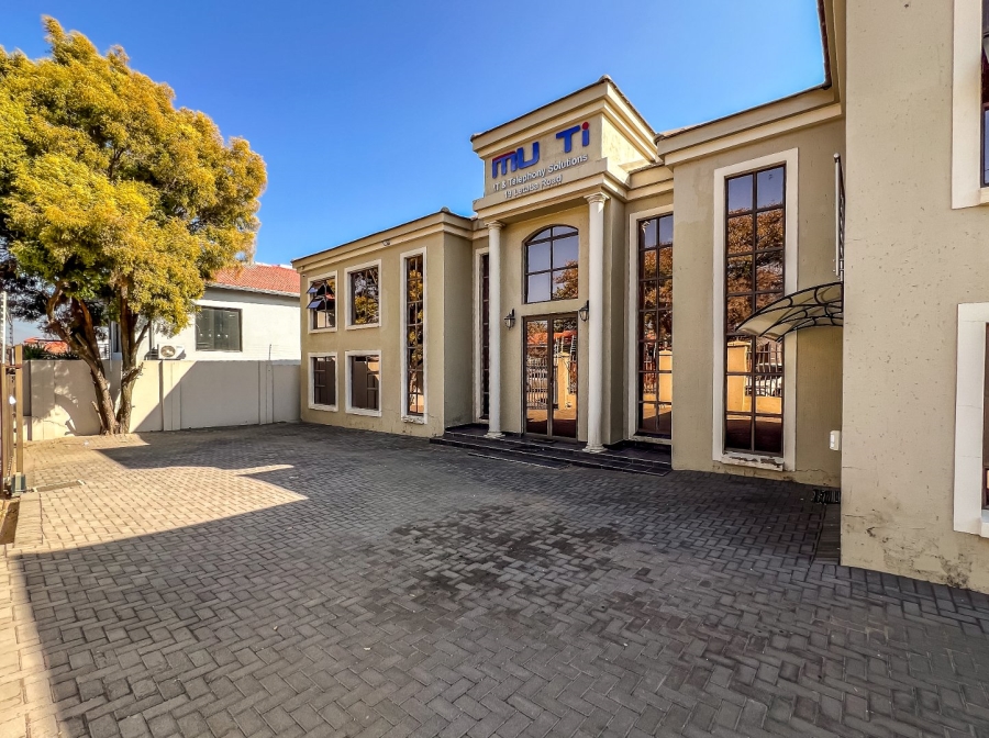 To Let commercial Property for Rent in Eastcliff Gauteng