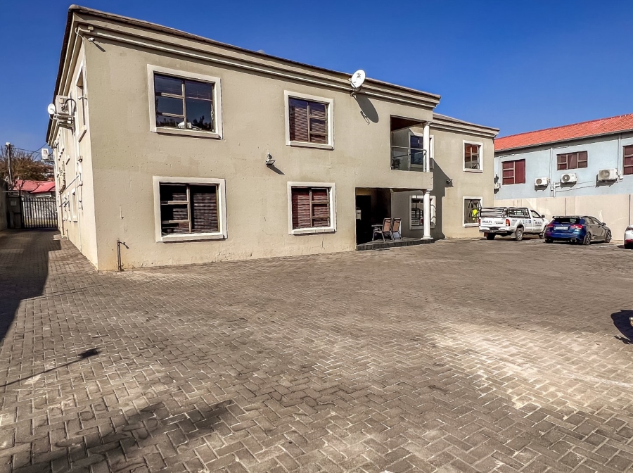 To Let commercial Property for Rent in Eastcliff Gauteng