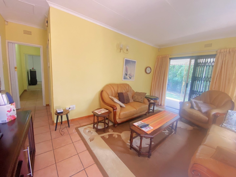 3 Bedroom Property for Sale in Weltevreden Park Gauteng