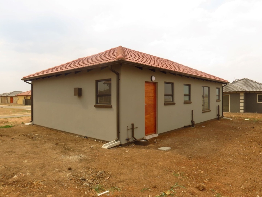 3 Bedroom Property for Sale in Windmill Park Gauteng