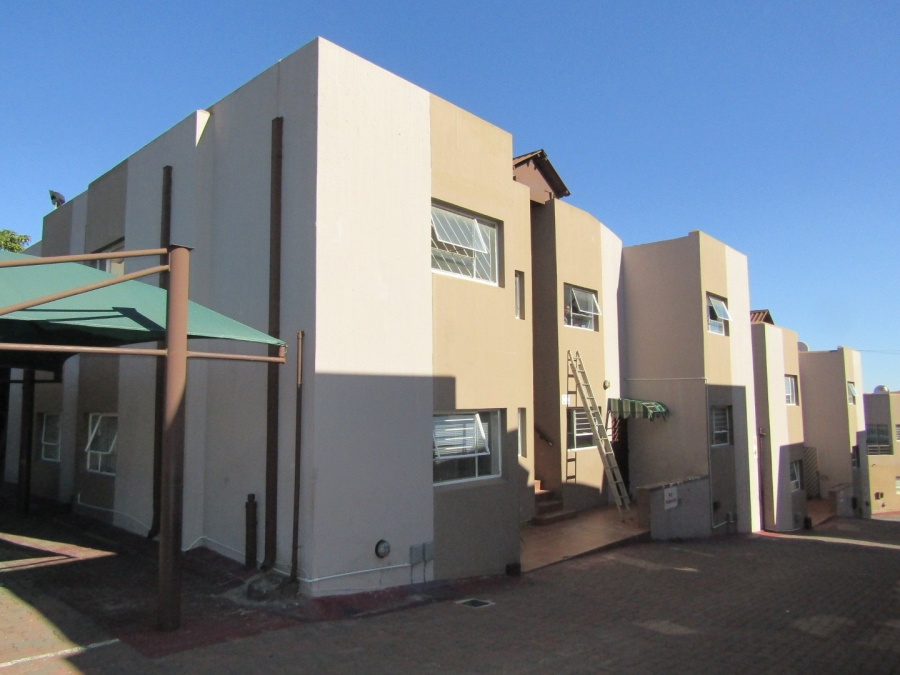 2 Bedroom Property for Sale in Winchester Hills Gauteng