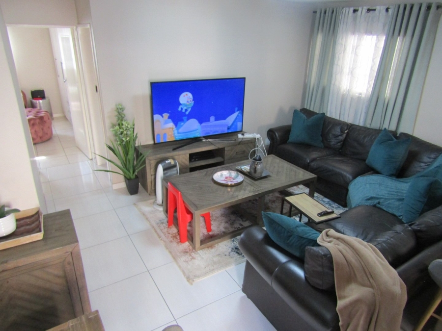 2 Bedroom Property for Sale in Winchester Hills Gauteng