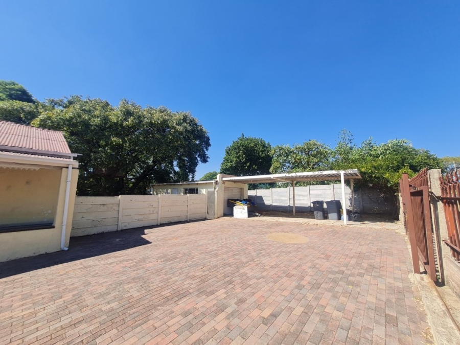 3 Bedroom Property for Sale in Edenvale Central Gauteng