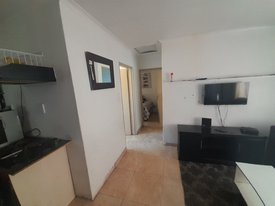 2 Bedroom Property for Sale in Soshanguve VV Gauteng