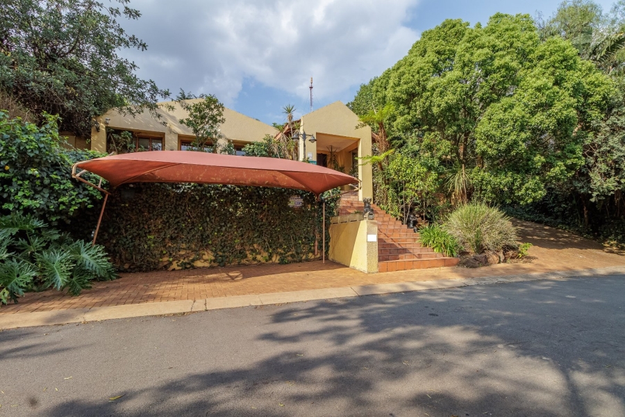 3 Bedroom Property for Sale in Roodekrans Gauteng