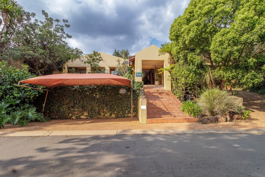 3 Bedroom Property for Sale in Roodekrans Gauteng