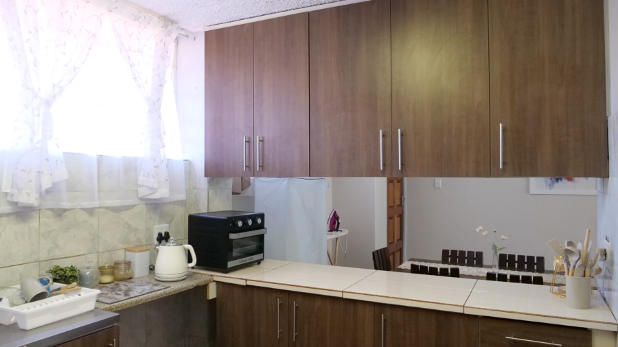 2 Bedroom Property for Sale in Wonderboom South Gauteng