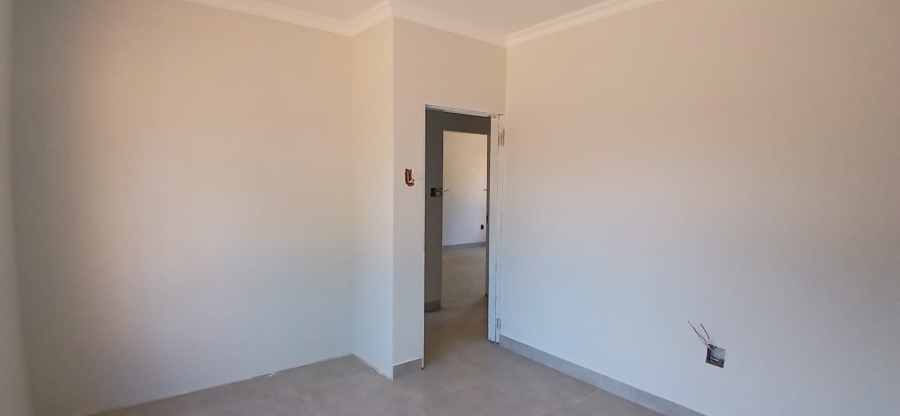 To Let 4 Bedroom Property for Rent in Heuweloord Gauteng