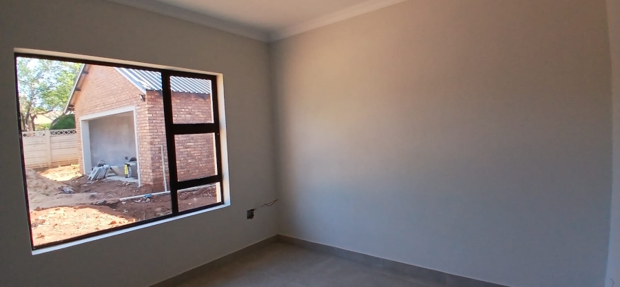 To Let 4 Bedroom Property for Rent in Heuweloord Gauteng