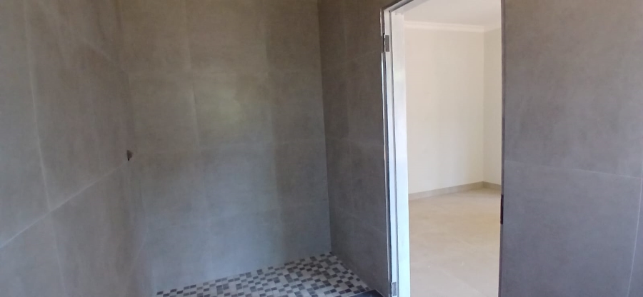 To Let 4 Bedroom Property for Rent in Heuweloord Gauteng