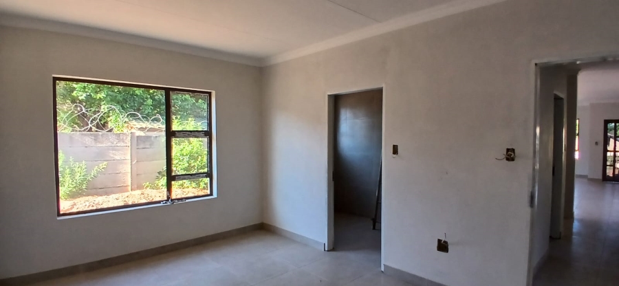 To Let 4 Bedroom Property for Rent in Heuweloord Gauteng