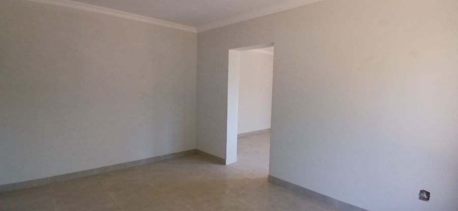 To Let 4 Bedroom Property for Rent in Heuweloord Gauteng