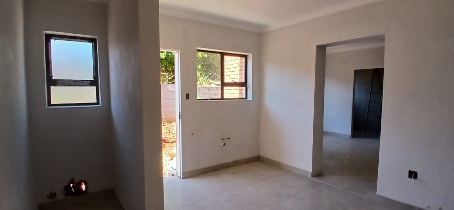 To Let 4 Bedroom Property for Rent in Heuweloord Gauteng