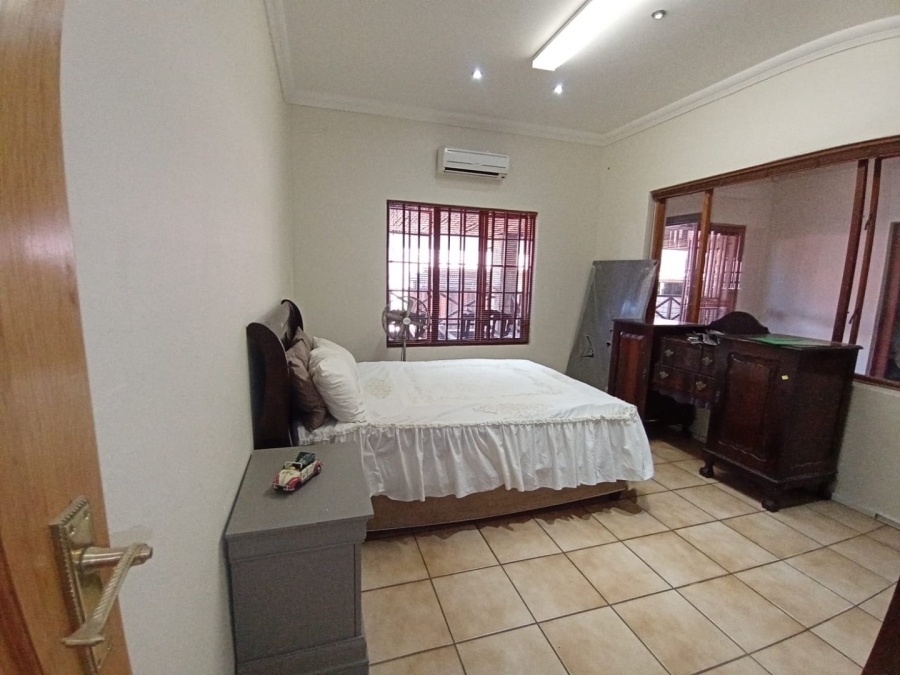 4 Bedroom Property for Sale in Rant En Dal Gauteng