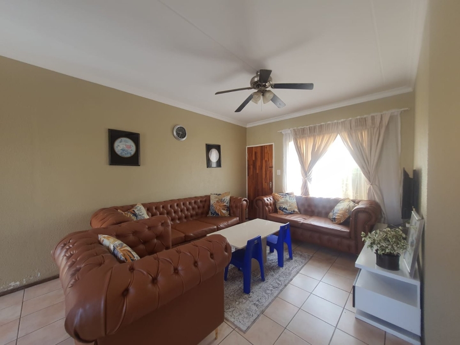 3 Bedroom Property for Sale in Groblerpark Gauteng