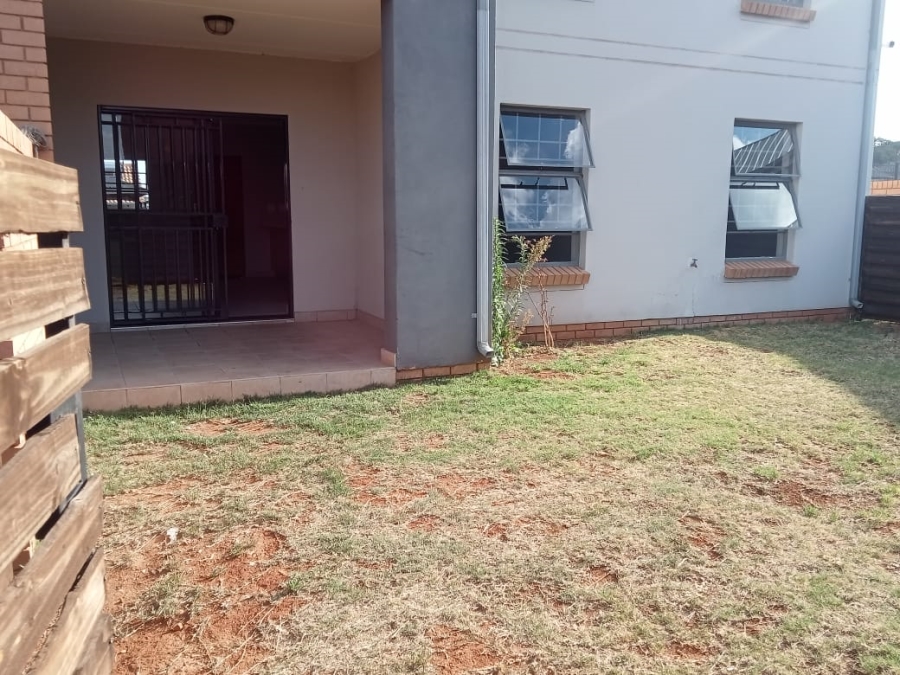 To Let 2 Bedroom Property for Rent in Noordwyk Gauteng