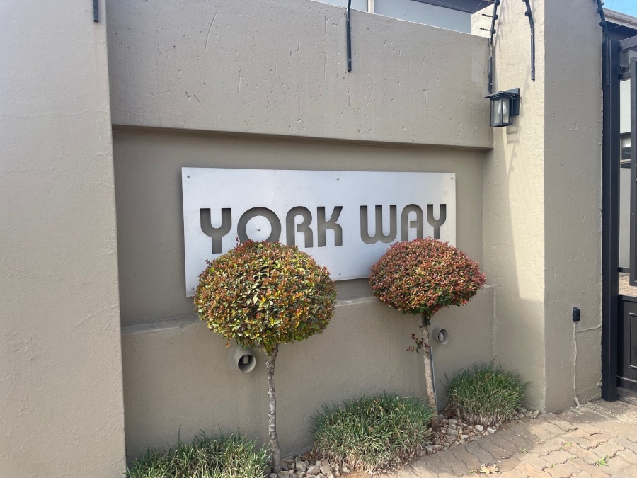 2 Bedroom Property for Sale in Bedfordview Gauteng