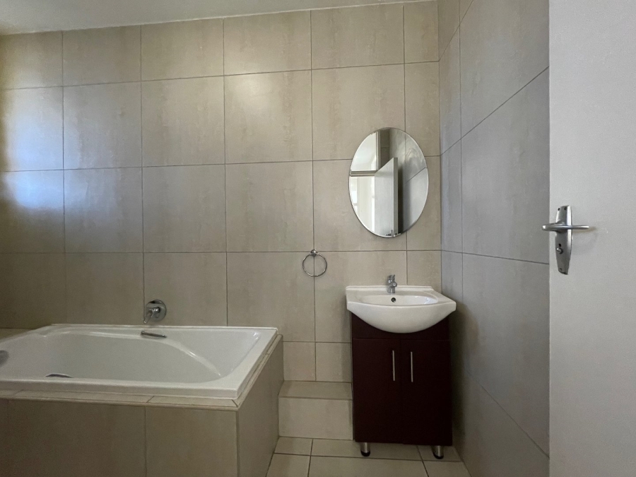 2 Bedroom Property for Sale in Bedfordview Gauteng