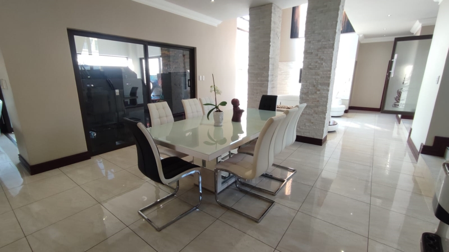 4 Bedroom Property for Sale in Blue Valley Golf Estate Gauteng