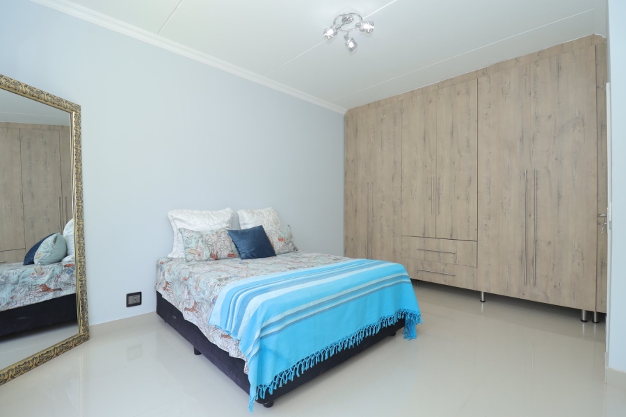 2 Bedroom Property for Sale in Ferndale Gauteng