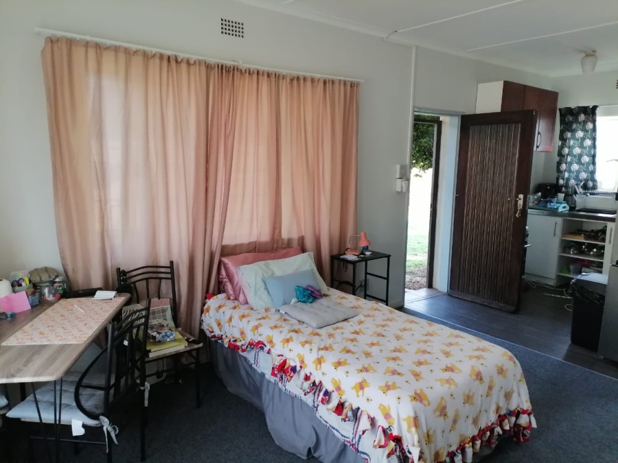 To Let 1 Bedroom Property for Rent in Blairgowrie Gauteng