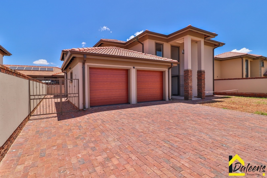 4 Bedroom Property for Sale in Comet Gauteng