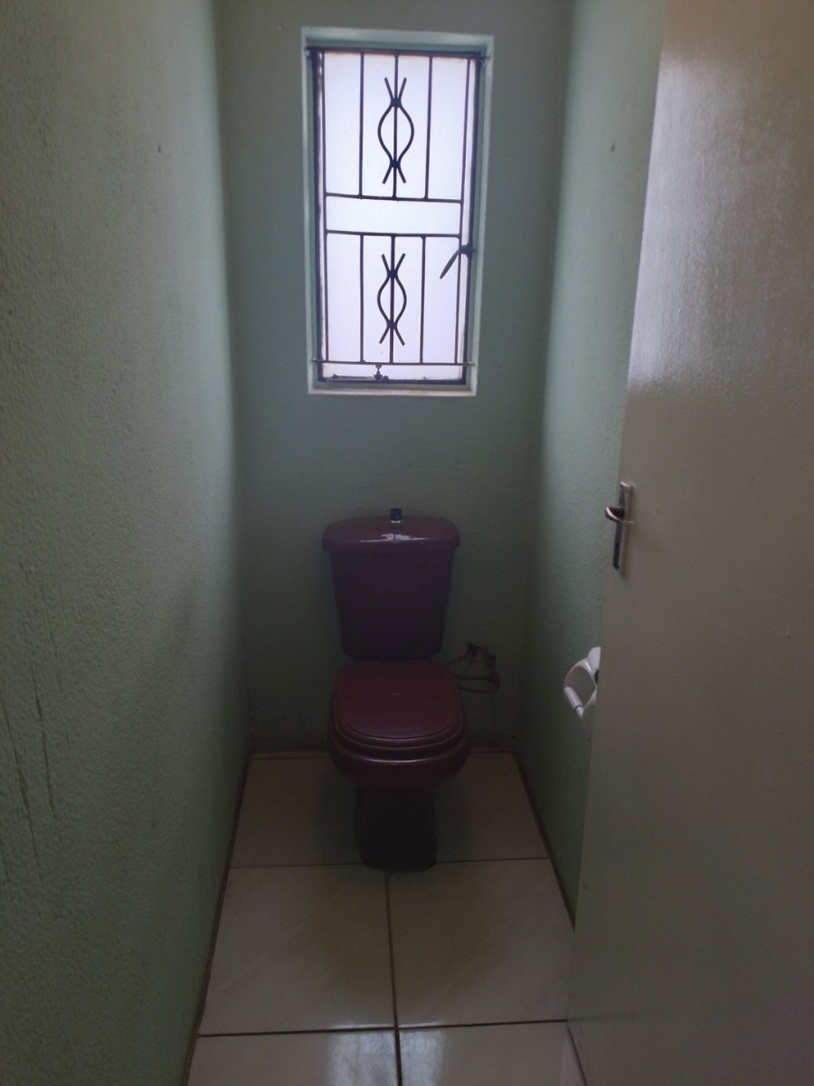 To Let 2 Bedroom Property for Rent in Kagiso Gauteng