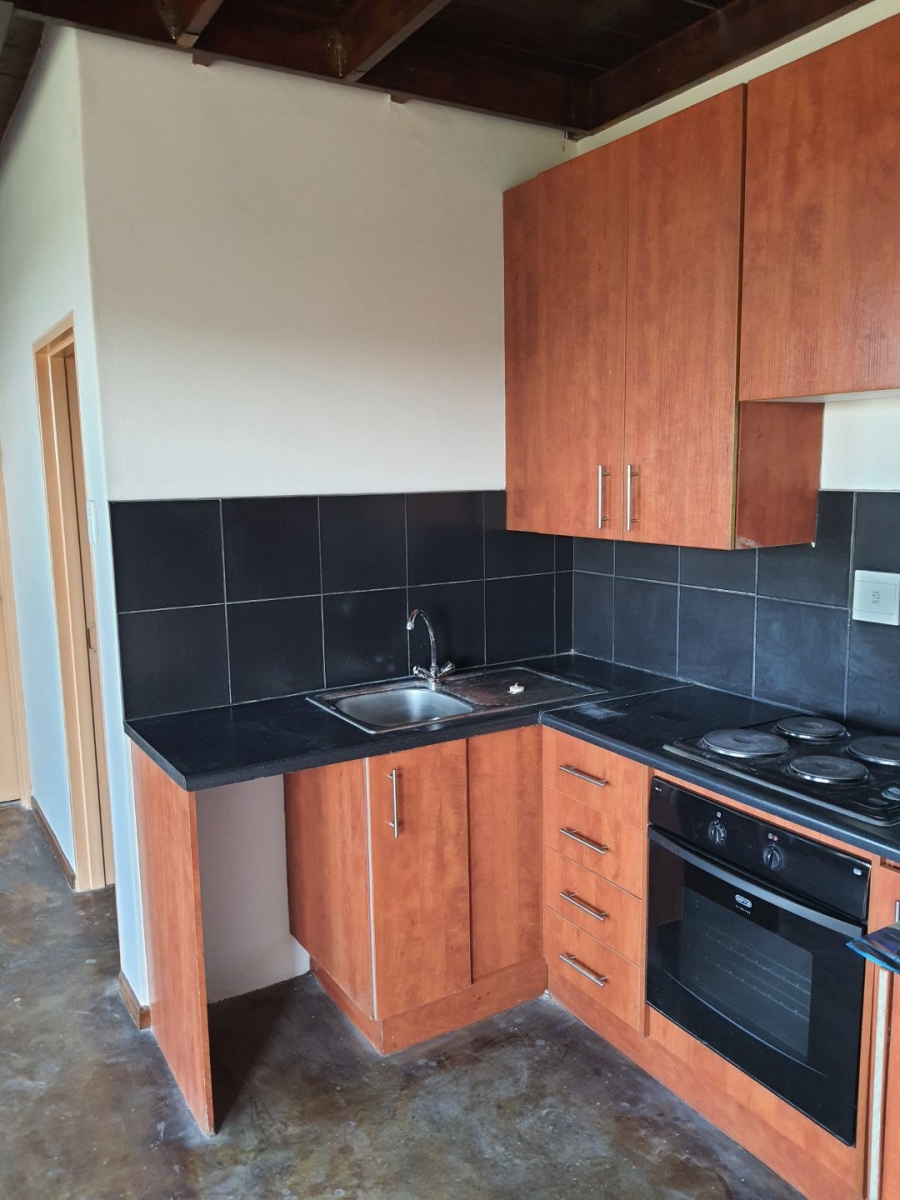 To Let 4 Bedroom Property for Rent in Hatfield Gauteng